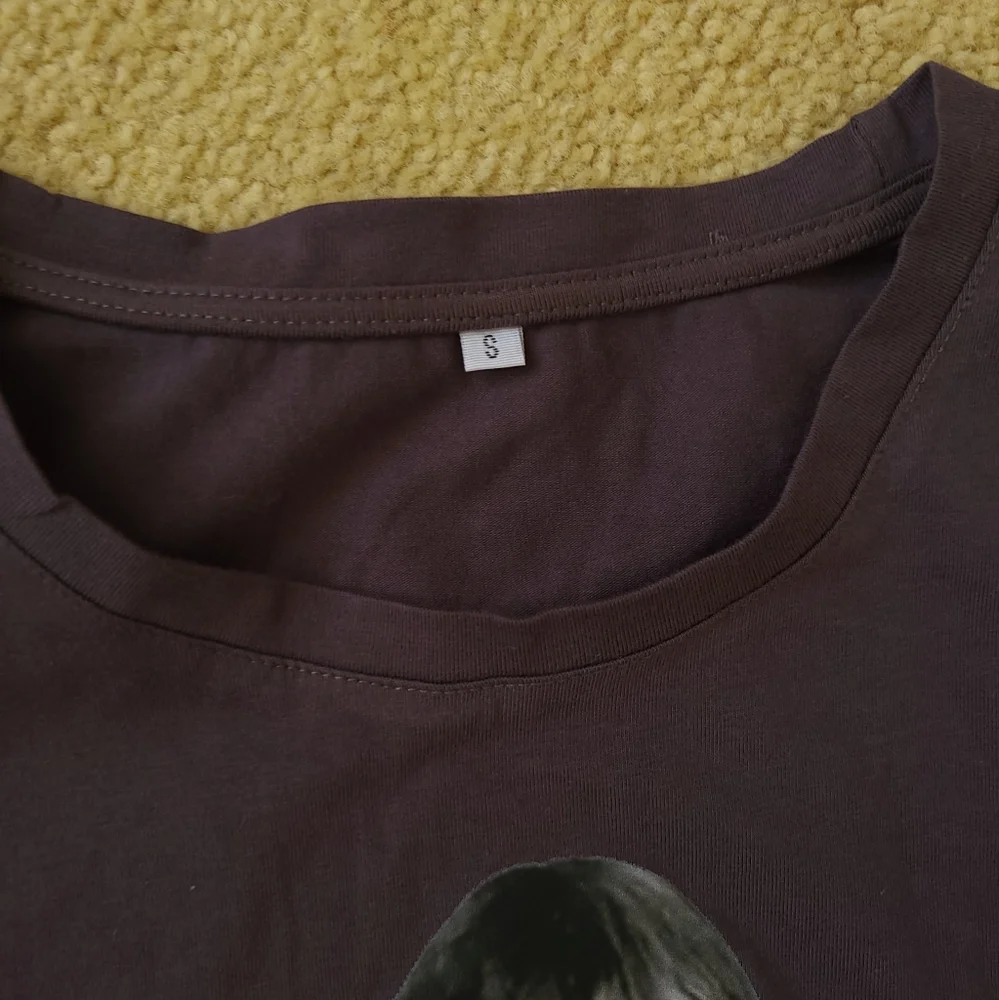 Taylor Swift Crop Top - Picture 3 of 4